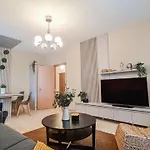 Orange Onix Apartamento *