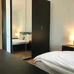 Orange Onix Apartment Bucharest