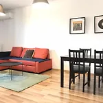 Apartment Orange Onix