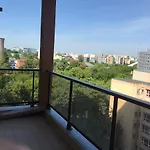 Apartment Orange Onix