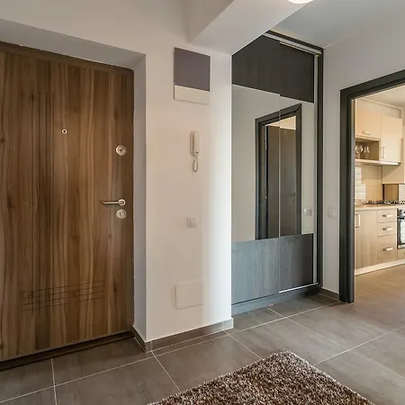 Orange Onix Apartment Bucharest