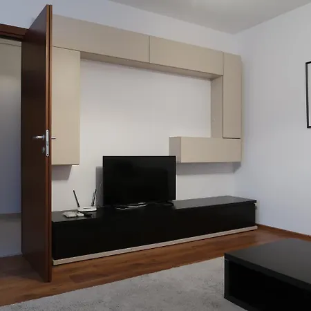 Orange Onix Apartment Bucharest